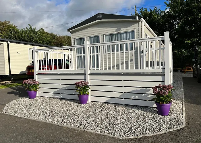 Kayes Retreat Three Bed Caravan Newquay Bay Resort Quieter Area Of Park