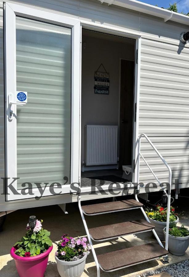 Kayes Retreat Three Bed Caravan Newquay Bay Quieter Area Of Park Holiday home Newquay (Cornwall)