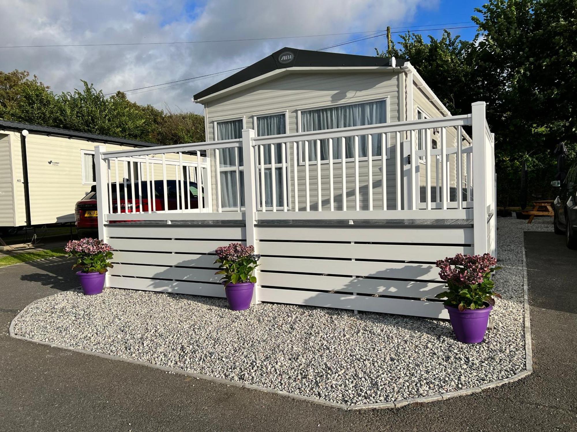 Kayes Retreat Three Bed Caravan Newquay Bay Quieter Area Of Park Holiday home *